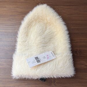 Anthropologie Ivory Fuzzy Hat
